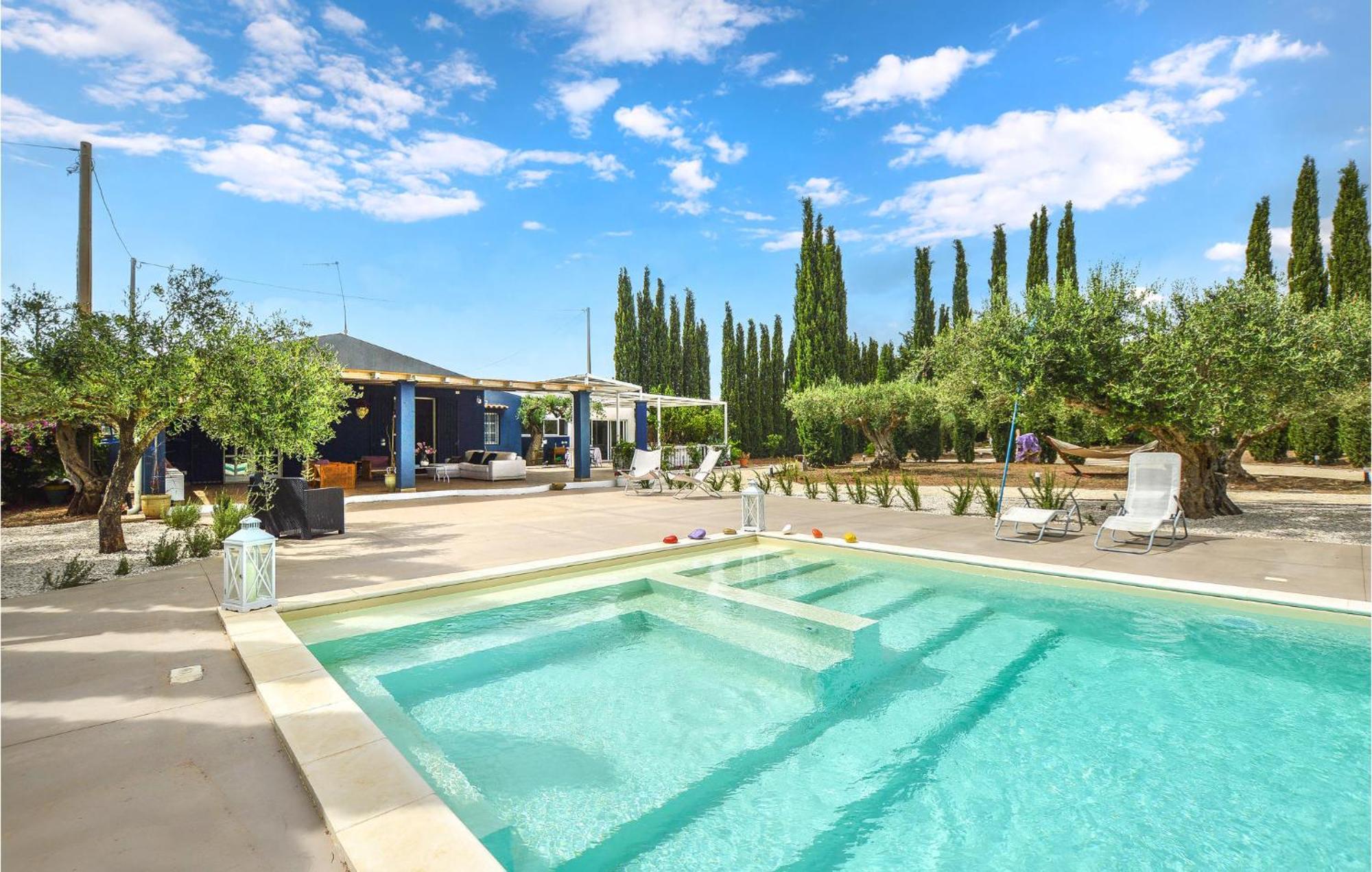 3 Bedroom Lovely In Holiday home Menfi